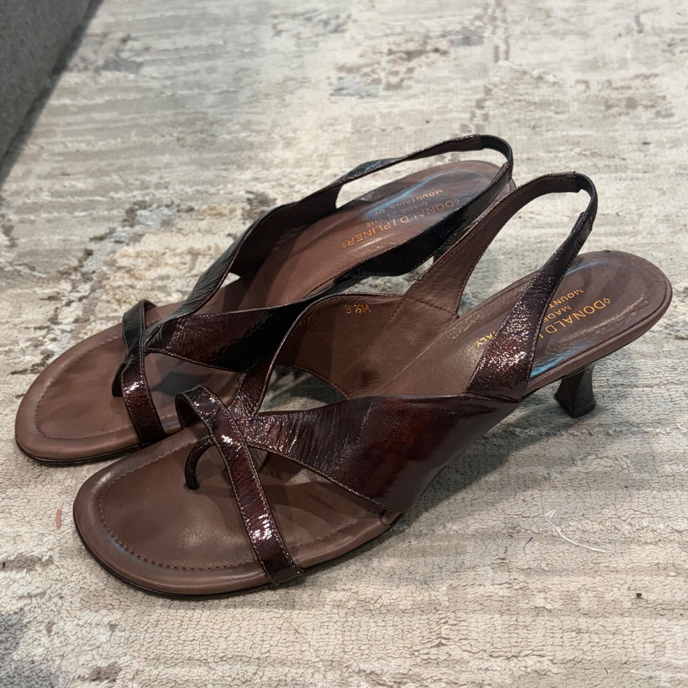 Donald J Pliner Viola Bronze Metallic Leather Slingback Kitten Heel Sandals 9.5M